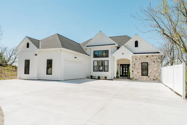 $1,750,000 | 1835 North Davies Drive, Summit, WI 53066
