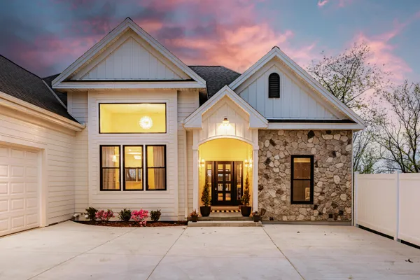 $1,750,000 | 1835 North Davies Drive, Summit, WI 53066