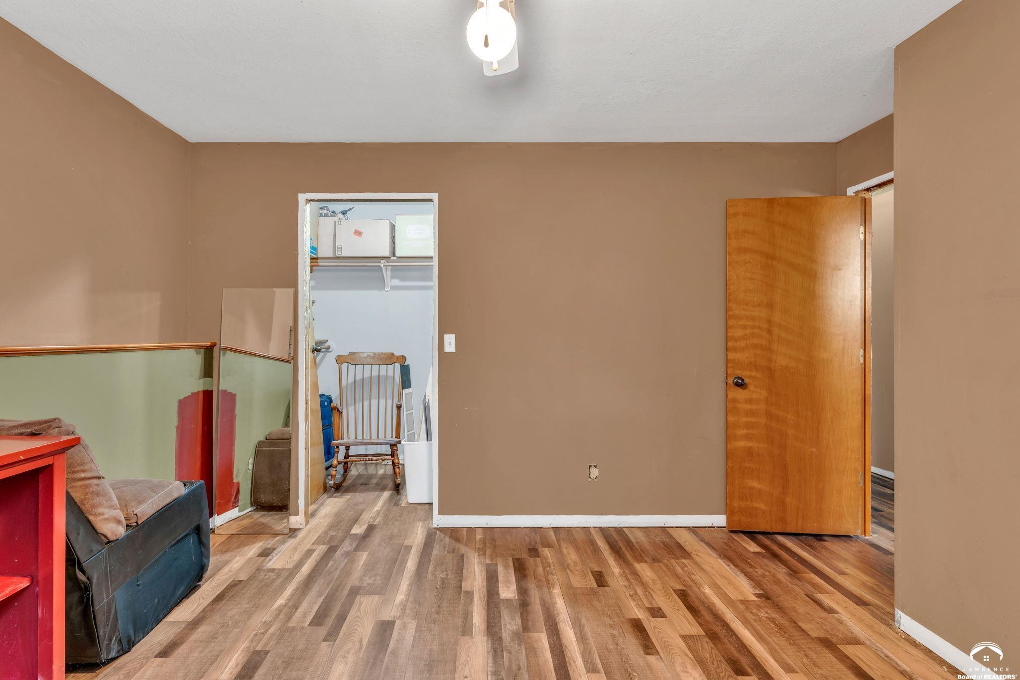 1058 East 932 Road Lawrence, KS 66047 - Photo 32 of 51 Gallery Image 32