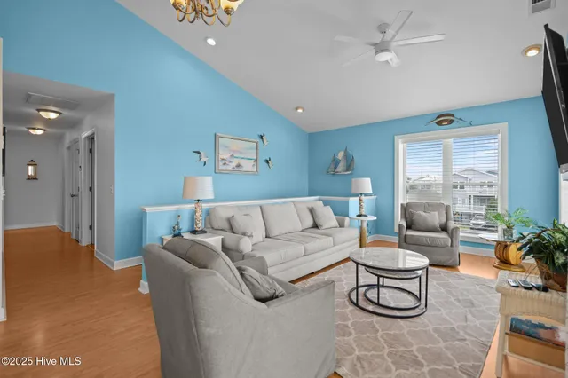 $1,100,000 | 1101 Fort Fisher Boulevard North, Unit 3 & 4, Kure Beach, NC 28428