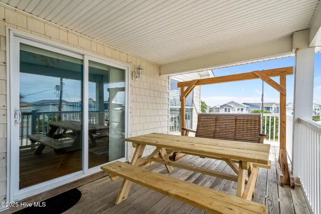 $1,100,000 | 1101 Fort Fisher Boulevard North, Unit 3 & 4, Kure Beach, NC 28428