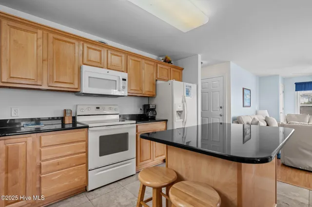 $1,100,000 | 1101 Fort Fisher Boulevard North, Unit 3 & 4, Kure Beach, NC 28428