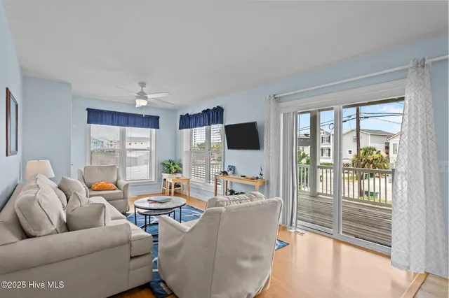 $1,100,000 | 1101 Fort Fisher Boulevard North, Unit 3 & 4, Kure Beach, NC 28428