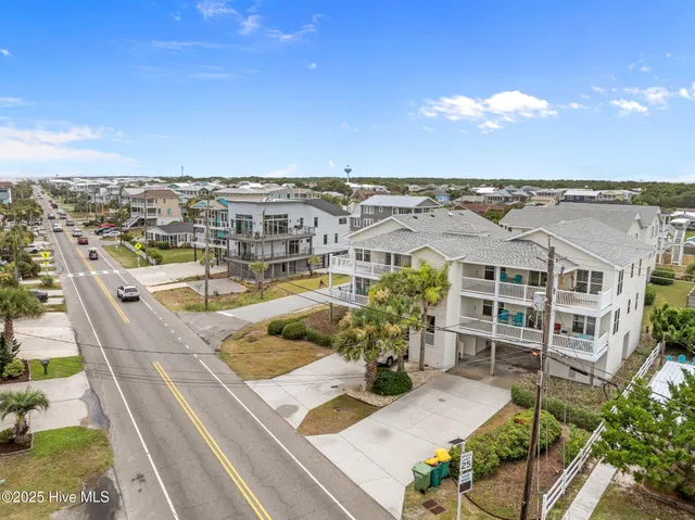 $1,100,000 | 1101 Fort Fisher Boulevard North, Unit 3 & 4, Kure Beach, NC 28428