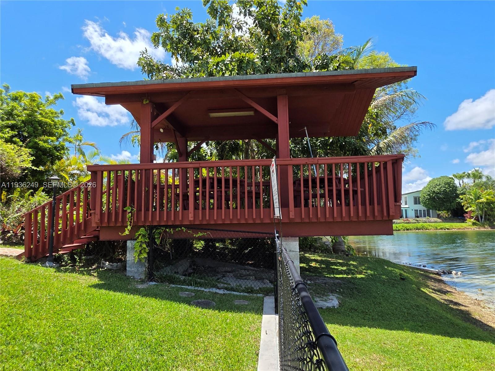 14545 Southwest 75th Street Miami, FL 33183 - Photo 11 of 47