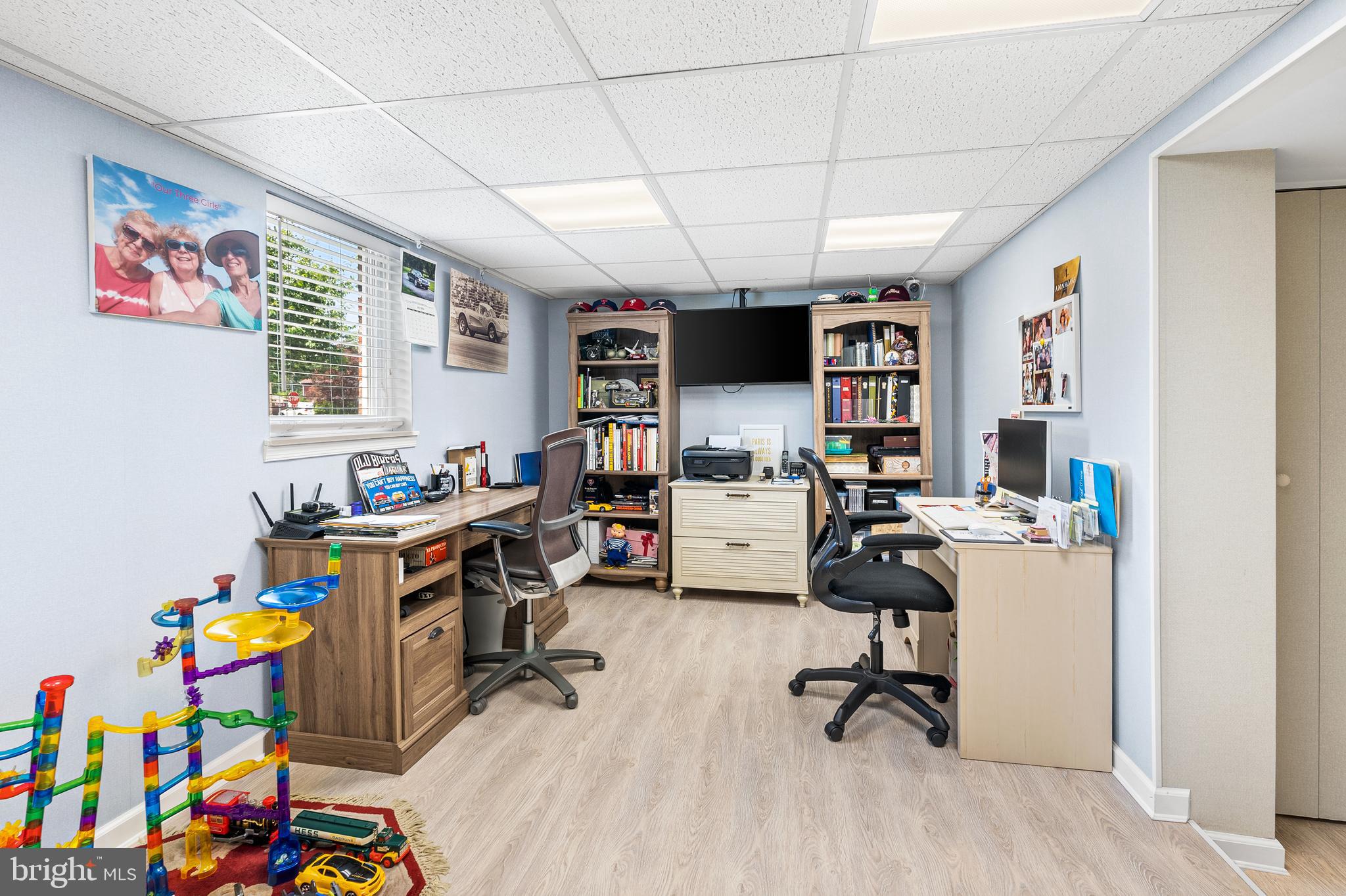 9223 Pine Road Philadelphia, PA 19115 - Photo 15 of 30