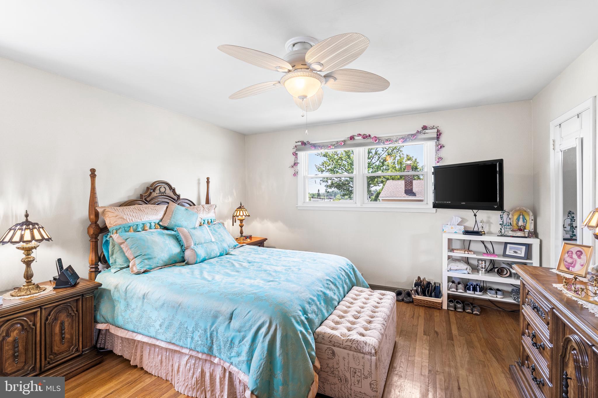 9223 Pine Road Philadelphia, PA 19115 - Photo 20 of 30