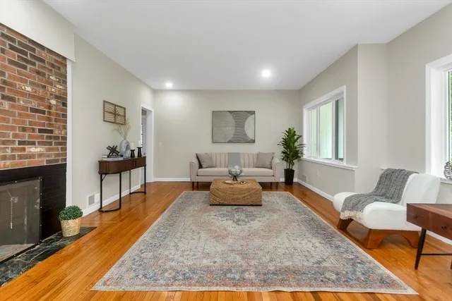 $499,000 | 31 Lovers Lane, Greenfield, MA 01301