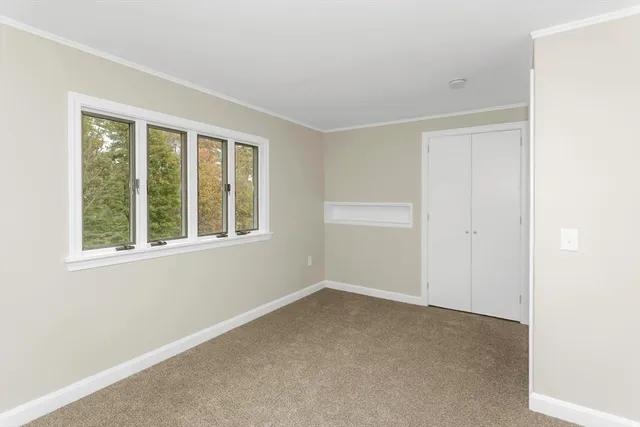 $499,000 | 31 Lovers Lane, Greenfield, MA 01301