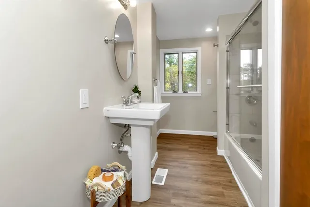 $499,000 | 31 Lovers Lane, Greenfield, MA 01301