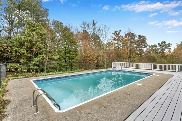 $499,000 | 31 Lovers Lane, Greenfield, MA 01301