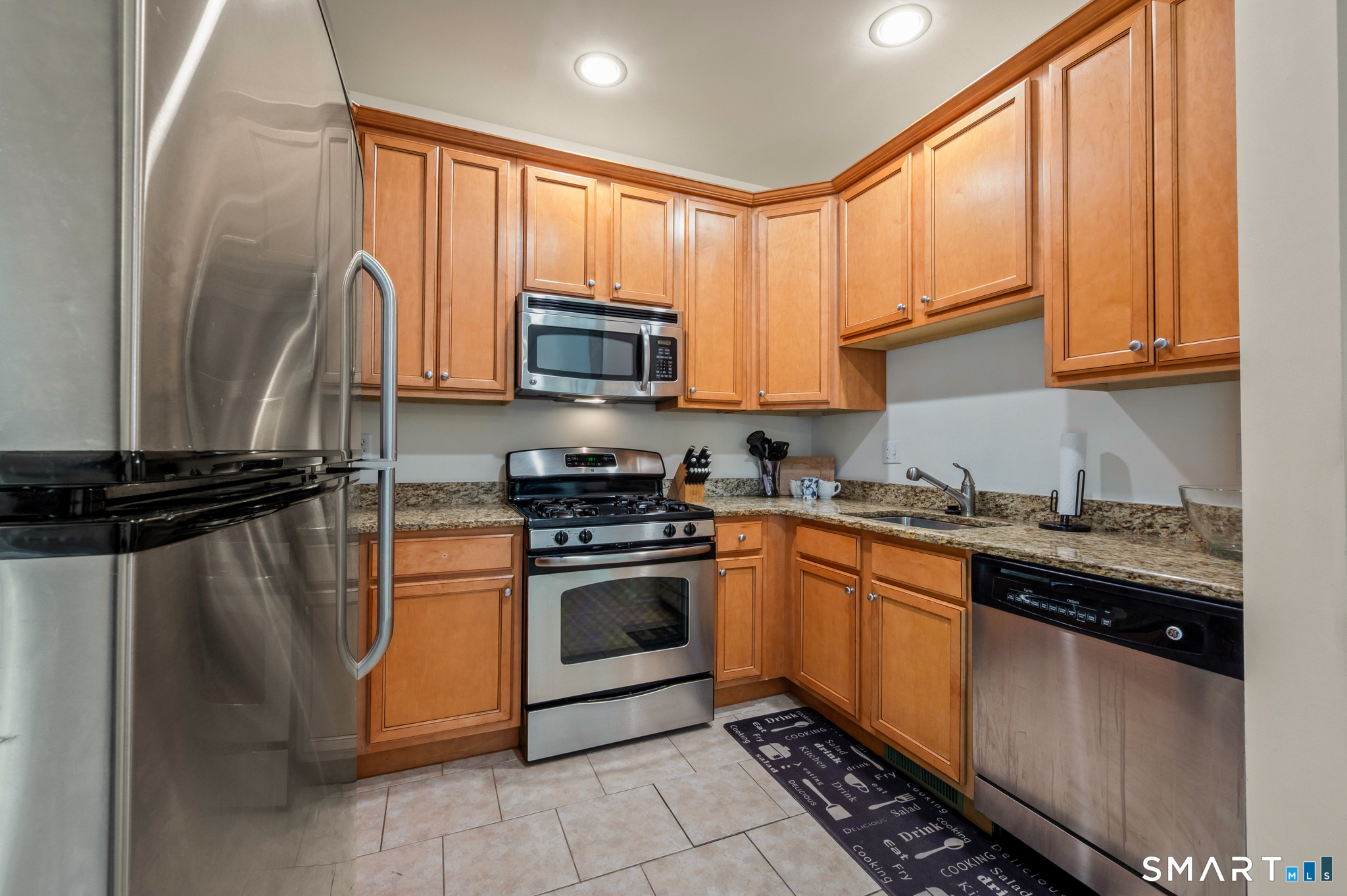 32 Rhodora Terrace, Unit 32 Windsor, CT 06095 - Photo 16 of 39