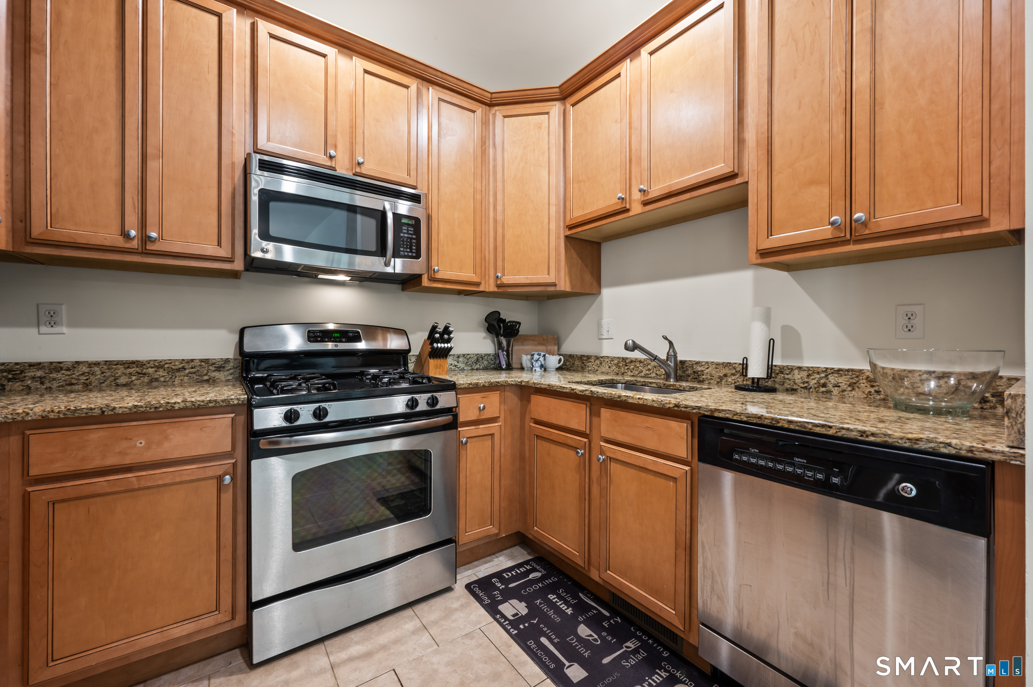 32 Rhodora Terrace, Unit 32 Windsor, CT 06095 - Photo 18 of 39