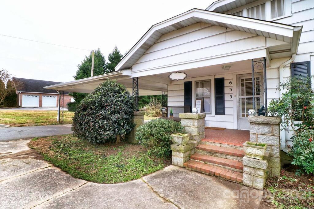 635 Lippard Road Salisbury, NC 28146 - Photo 3 of 48 Gallery Image 3