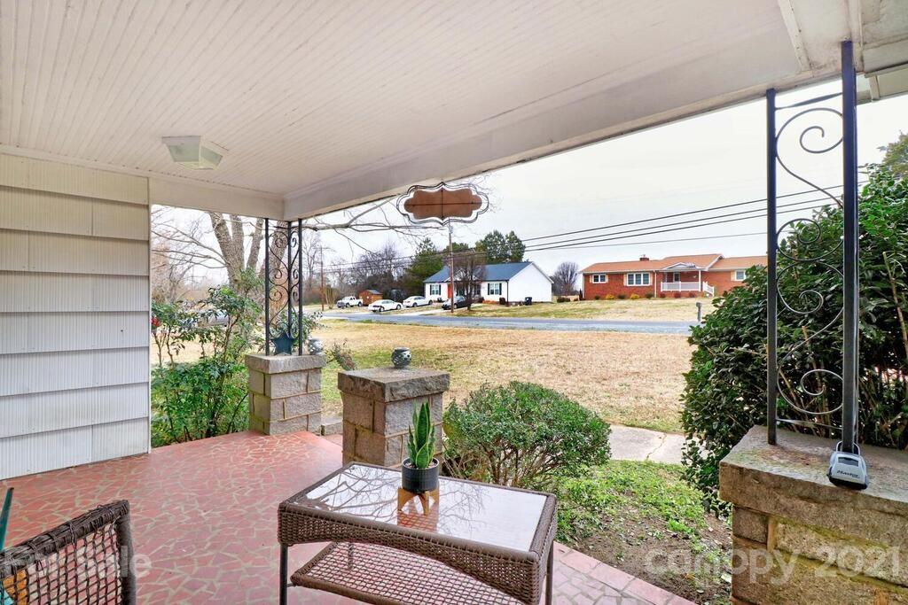 635 Lippard Road Salisbury, NC 28146 - Photo 5 of 48 Gallery Image 5