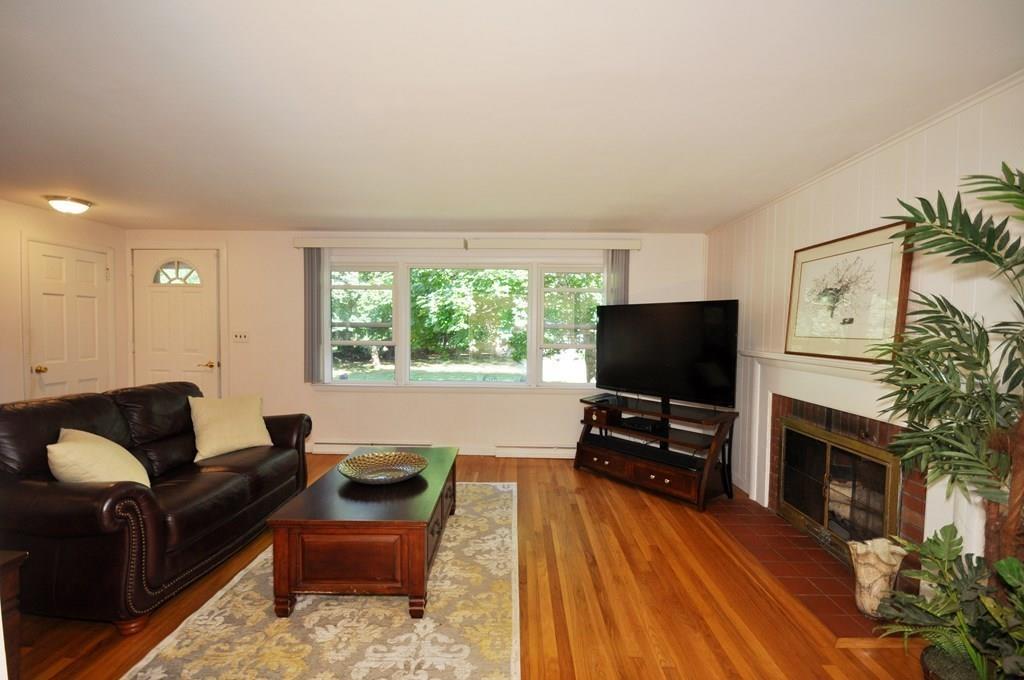 4 Notre Dame Road Acton, MA 01720 - Photo 6 of 33