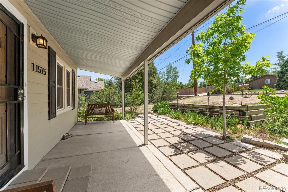 11575 West 32nd Avenue Wheat Ridge, CO 80033 - Photo 3 of 36