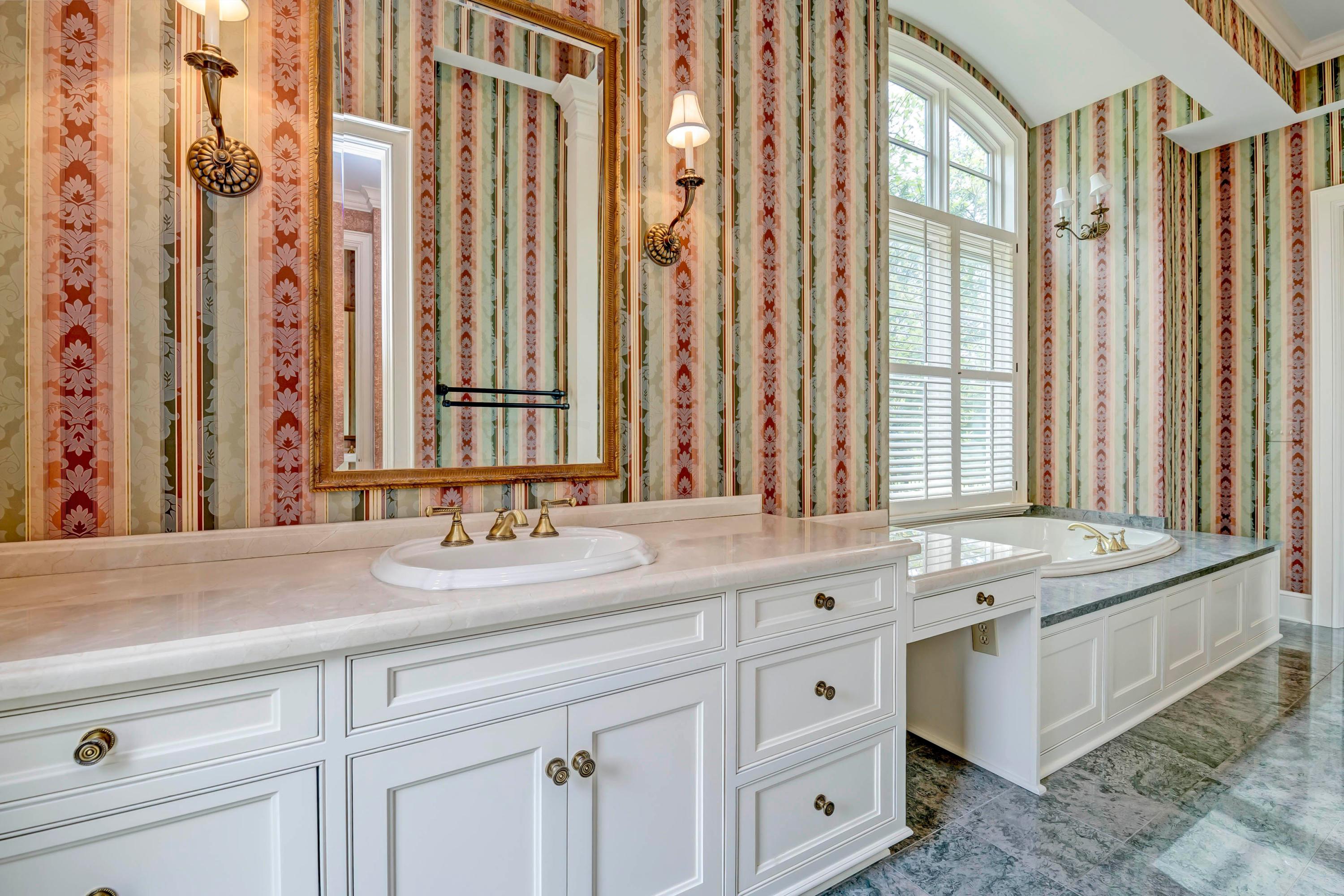 8693 Roberts Road Galloway, OH 43119 - Photo 21 of 125 Gallery Image 21