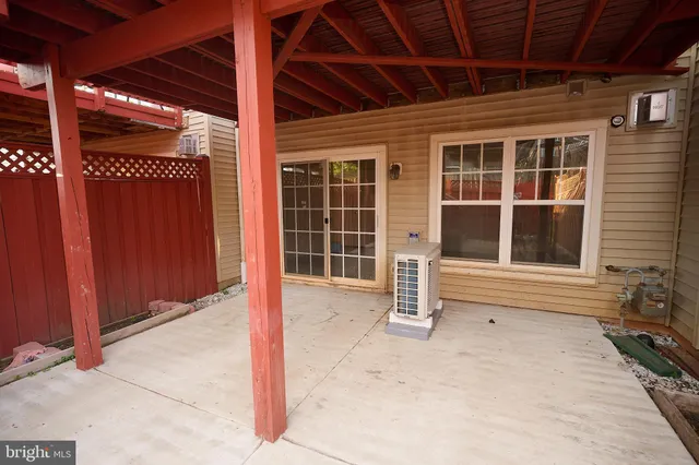 a view of entrance door of the house