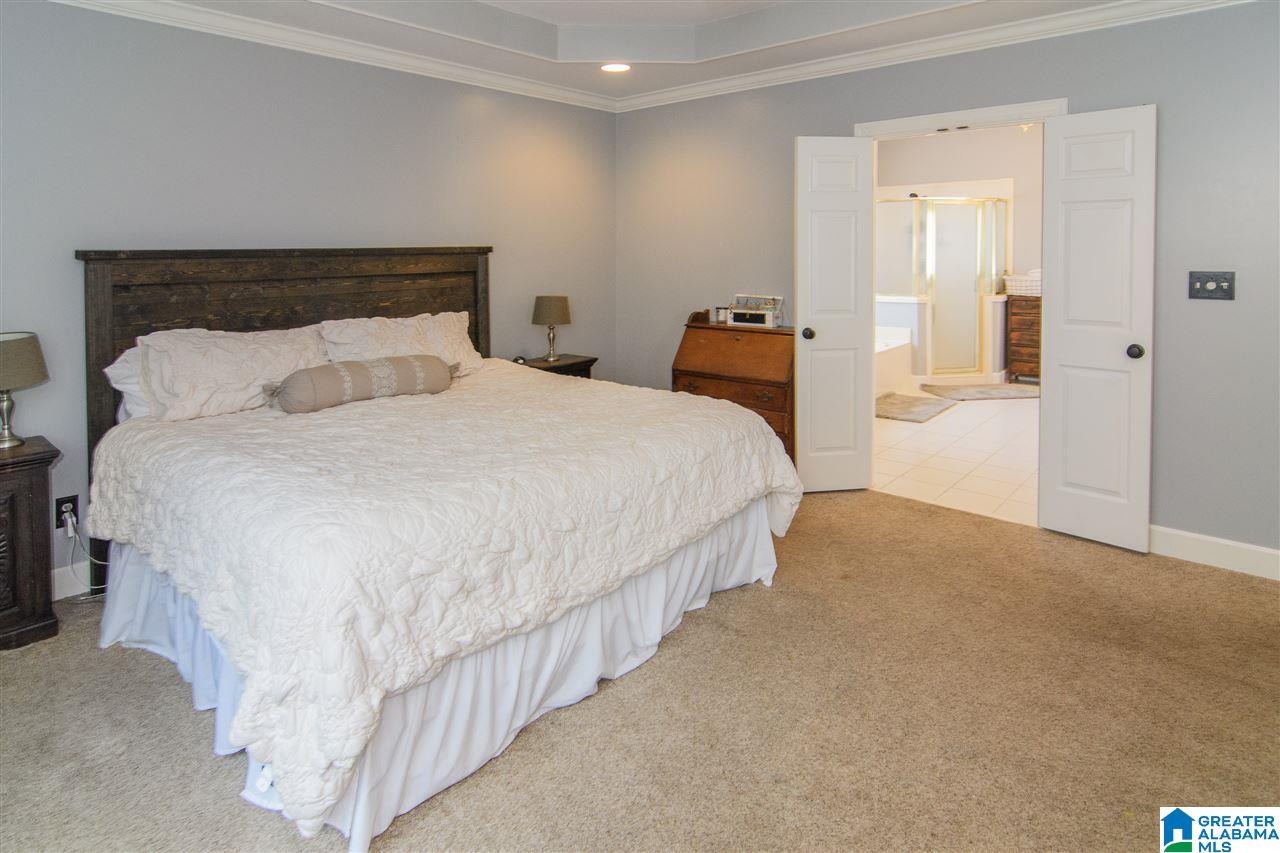 1750 Sandy Ridge Way Birmingham, AL 35244 - Photo 12 of 39