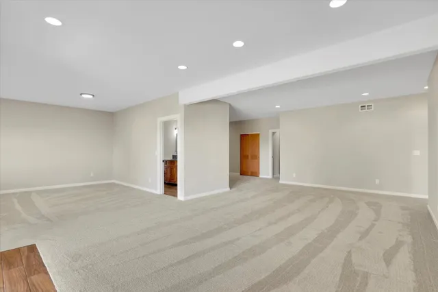 $1,000,000 | 15415 North Timbercrest Lane, Mead, WA 99021