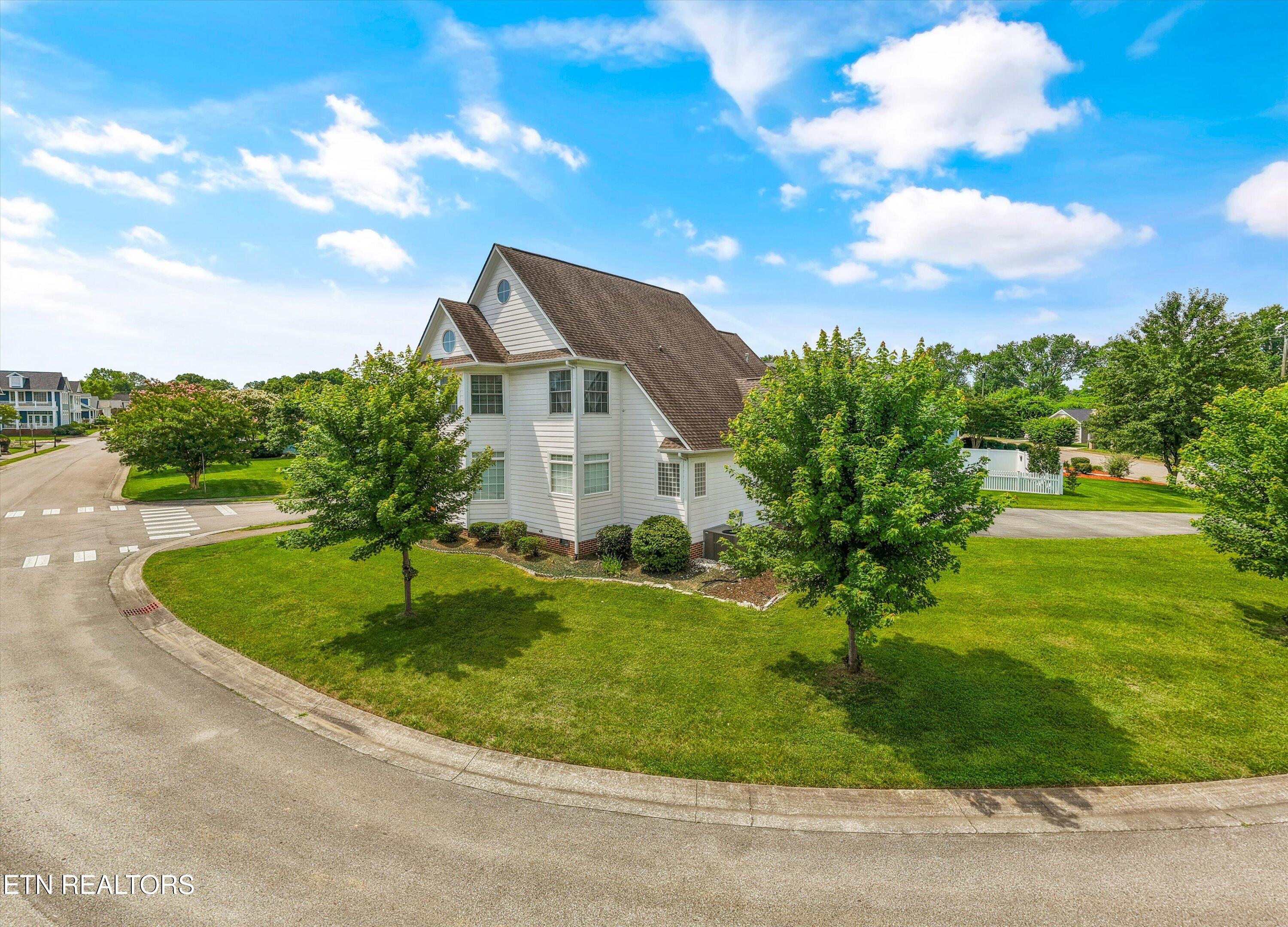 161 Liberty Court Oak Ridge, TN 37830 - Photo 36 of 45 Back Exterior