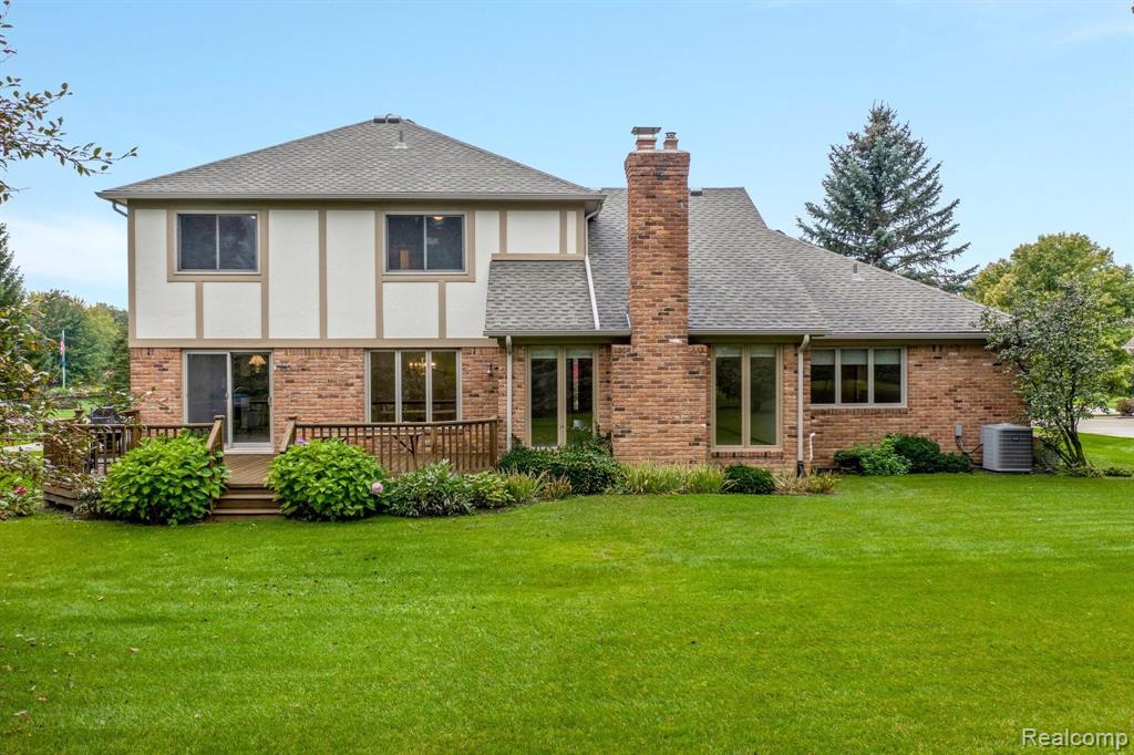 4235 Ridge Side Drive Rochester, MI 48306 - Photo 7 of 35