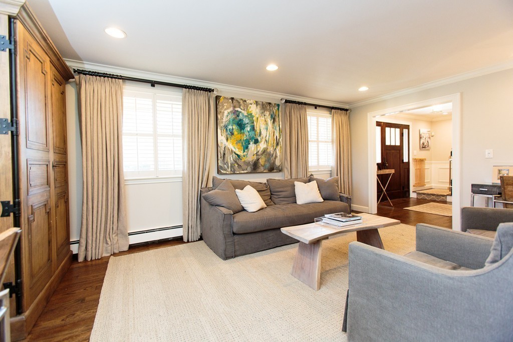 15 Canavan Circle Needham, MA 02492 - Photo 3 of 21