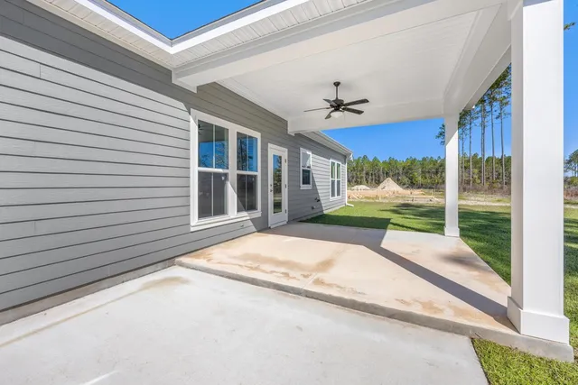 $369,900 | 252 Stillmont Drive, Crawfordville, FL 32327