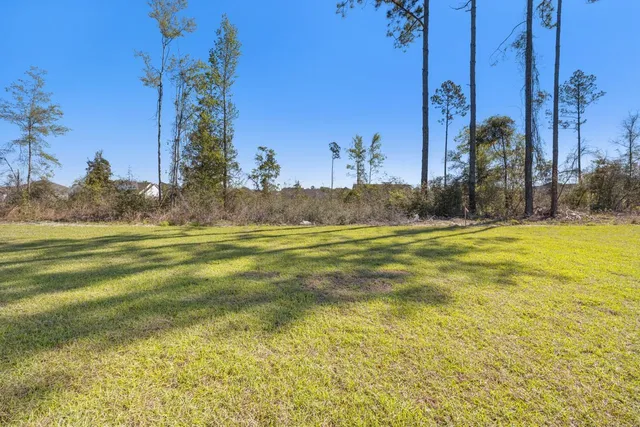 $369,900 | 252 Stillmont Drive, Crawfordville, FL 32327