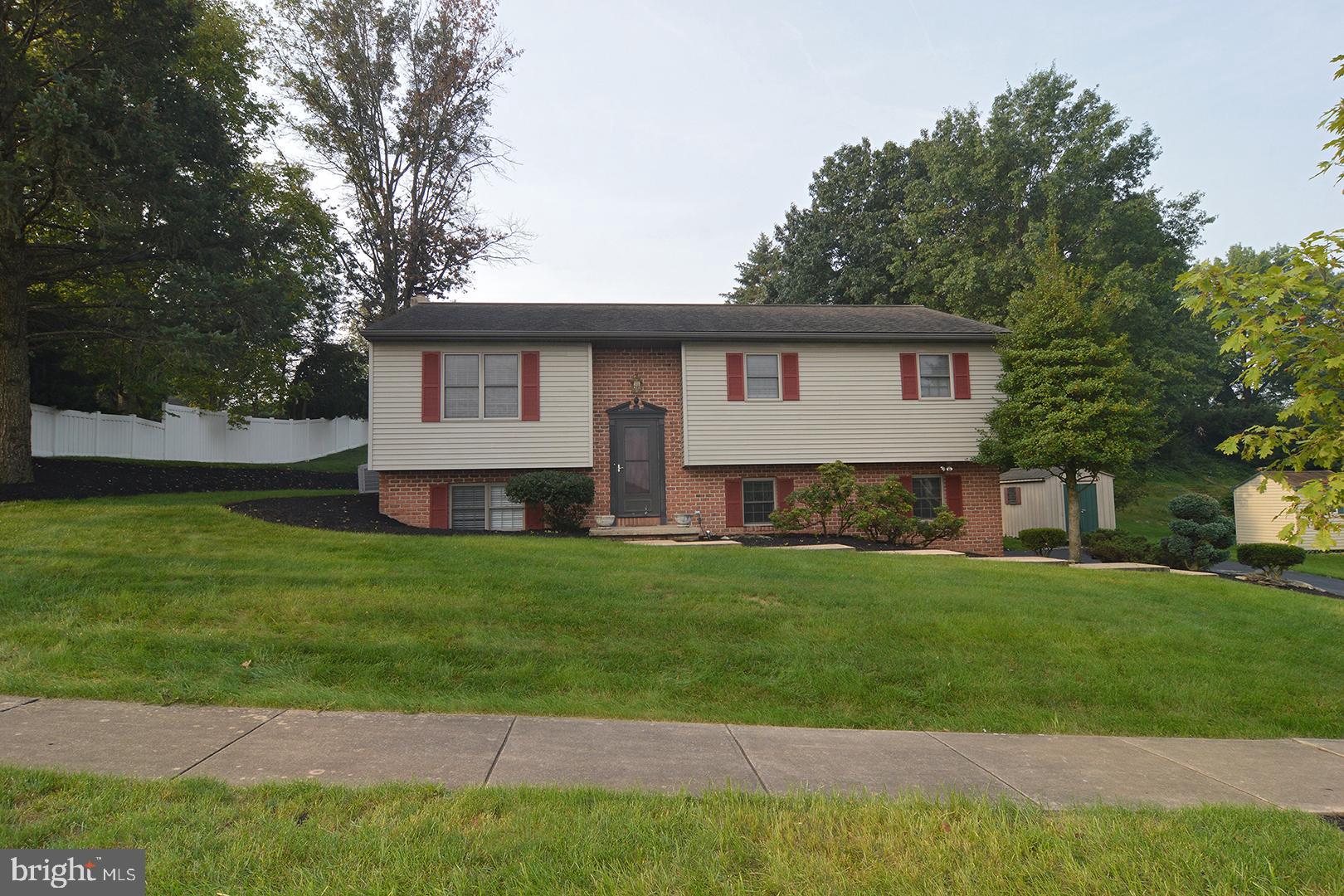 808 South Cedar Street Lititz, PA 17543 - Photo 1 of 40