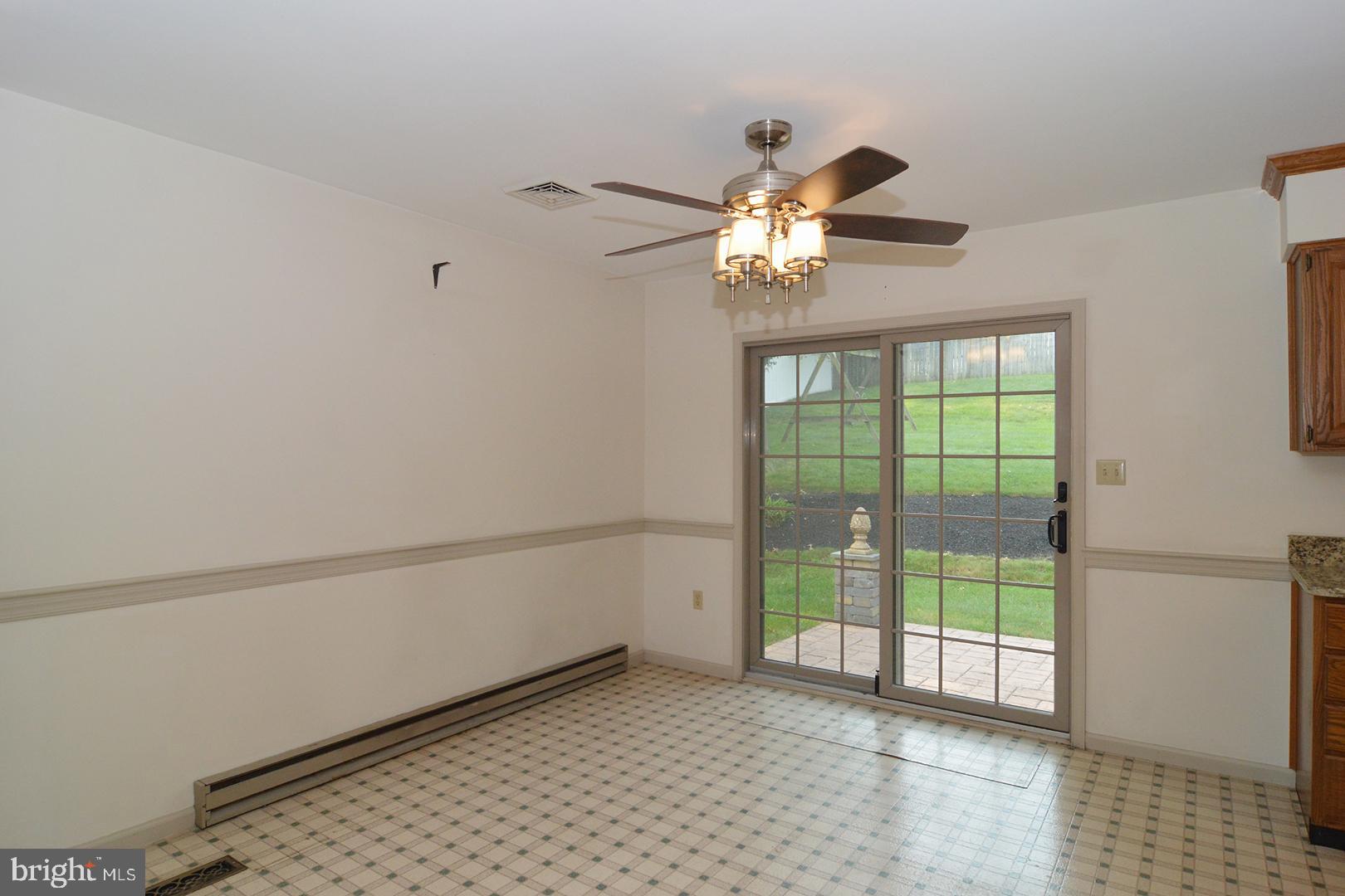 808 South Cedar Street Lititz, PA 17543 - Photo 9 of 40