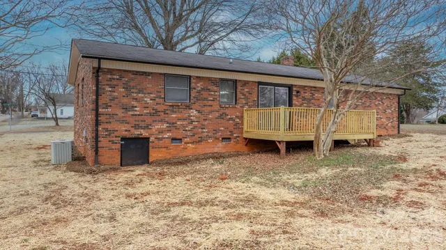 $265,900 | 116 Lodge Hall Court, Stony Point, NC 28678