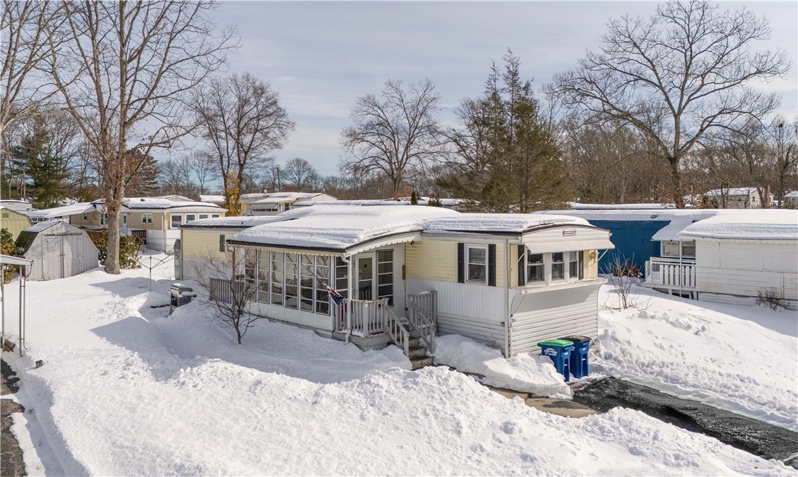 23 Lane B Coventry, RI 02816 - Photo 3 of 27