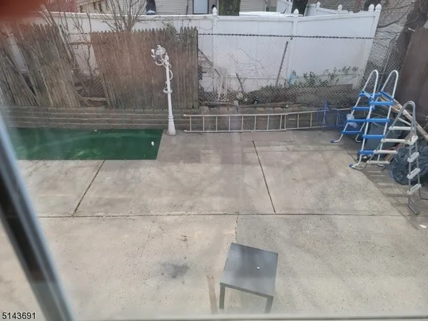 $2,800 | 232 Amity Street, Unit 1, Elizabeth, NJ 07202