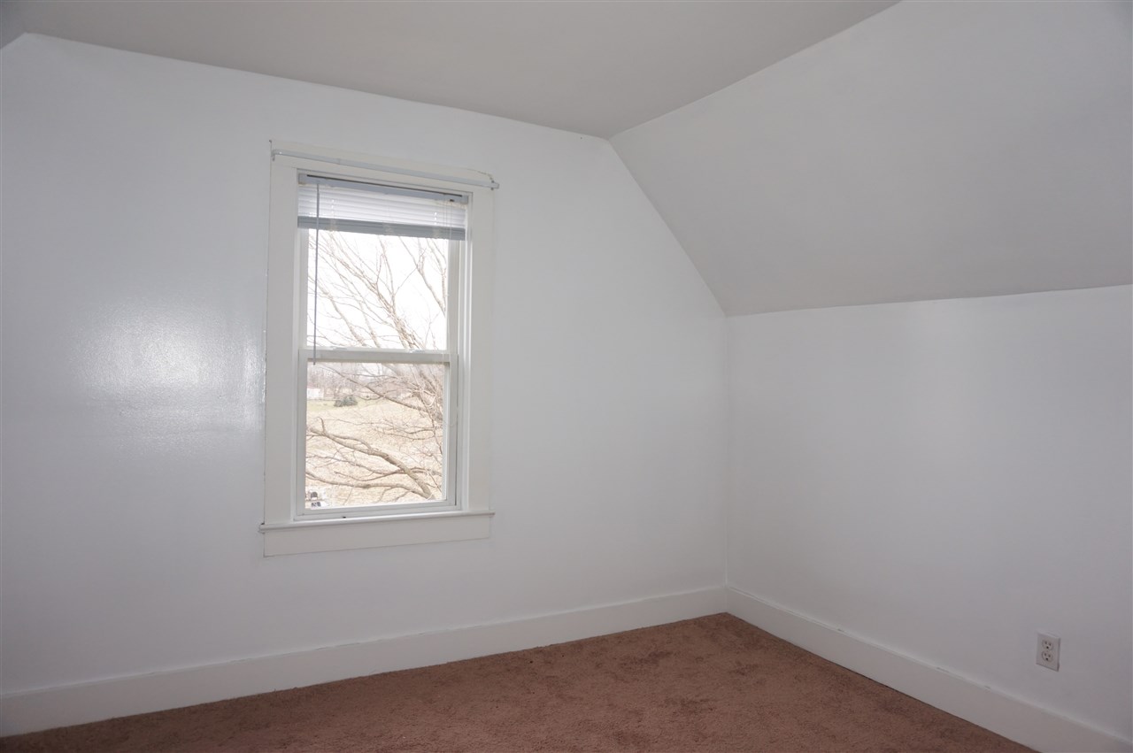 8430 Franke Road Fort Wayne, IN 46816 - Photo 13 of 26