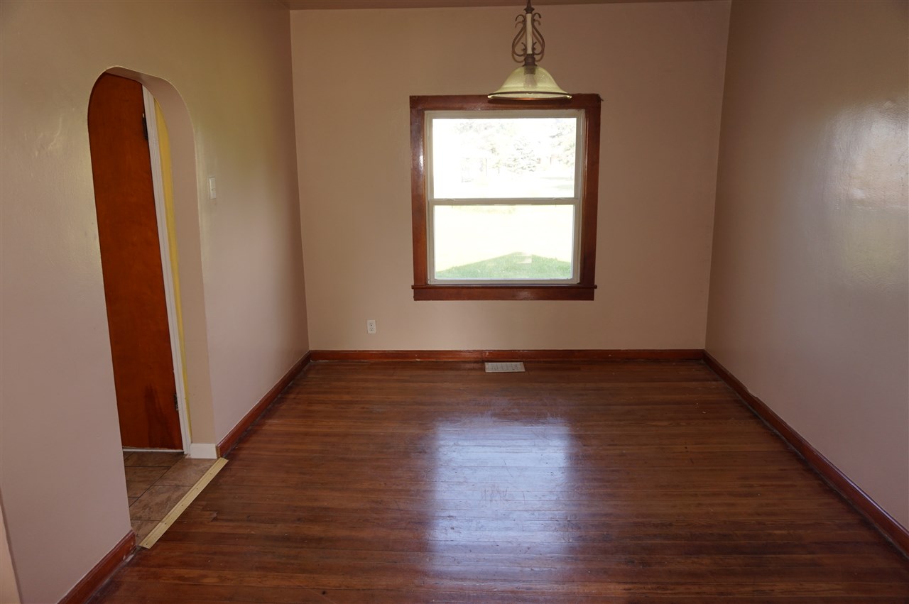 8430 Franke Road Fort Wayne, IN 46816 - Photo 6 of 26
