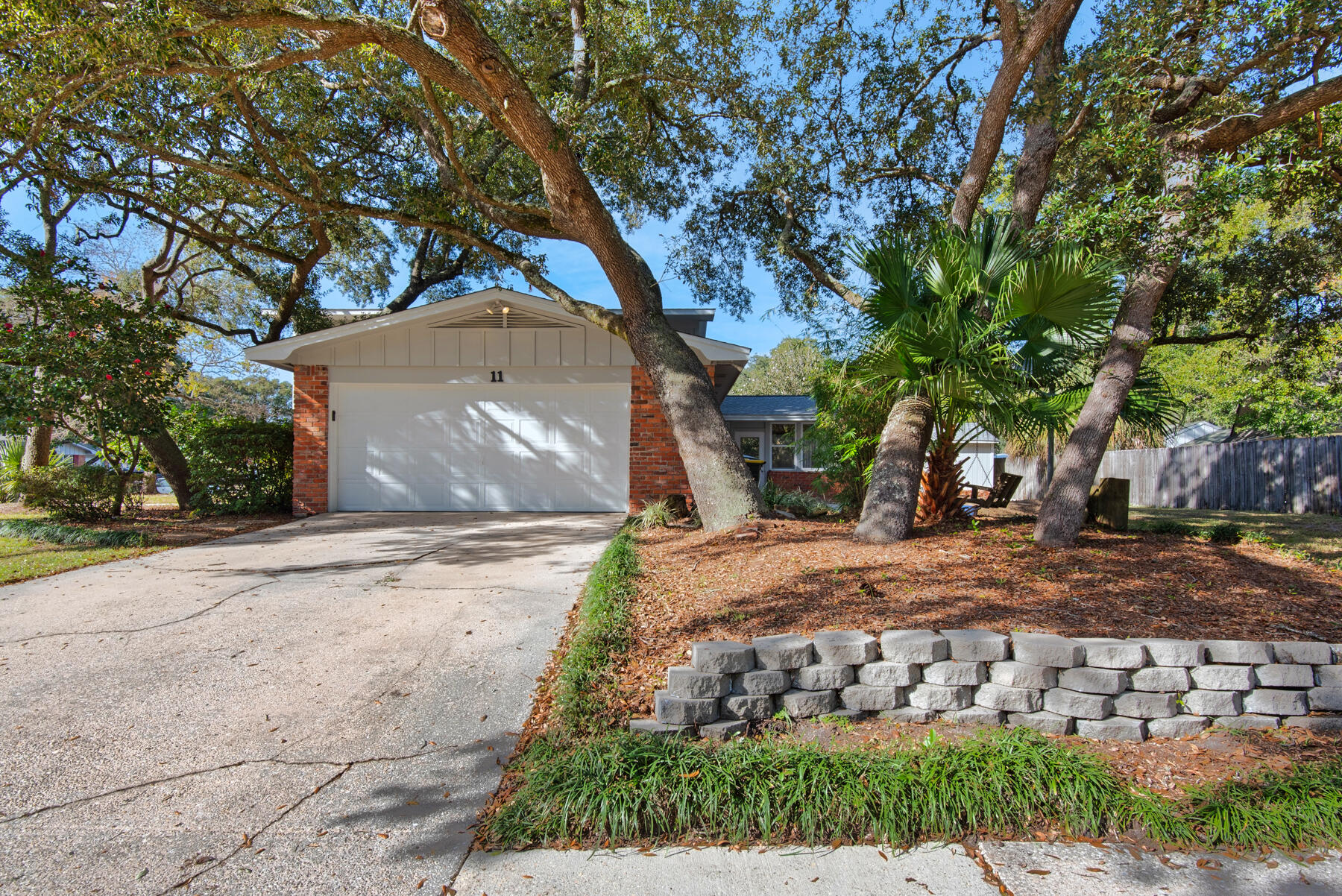 11 Windemere Ct Northwest  