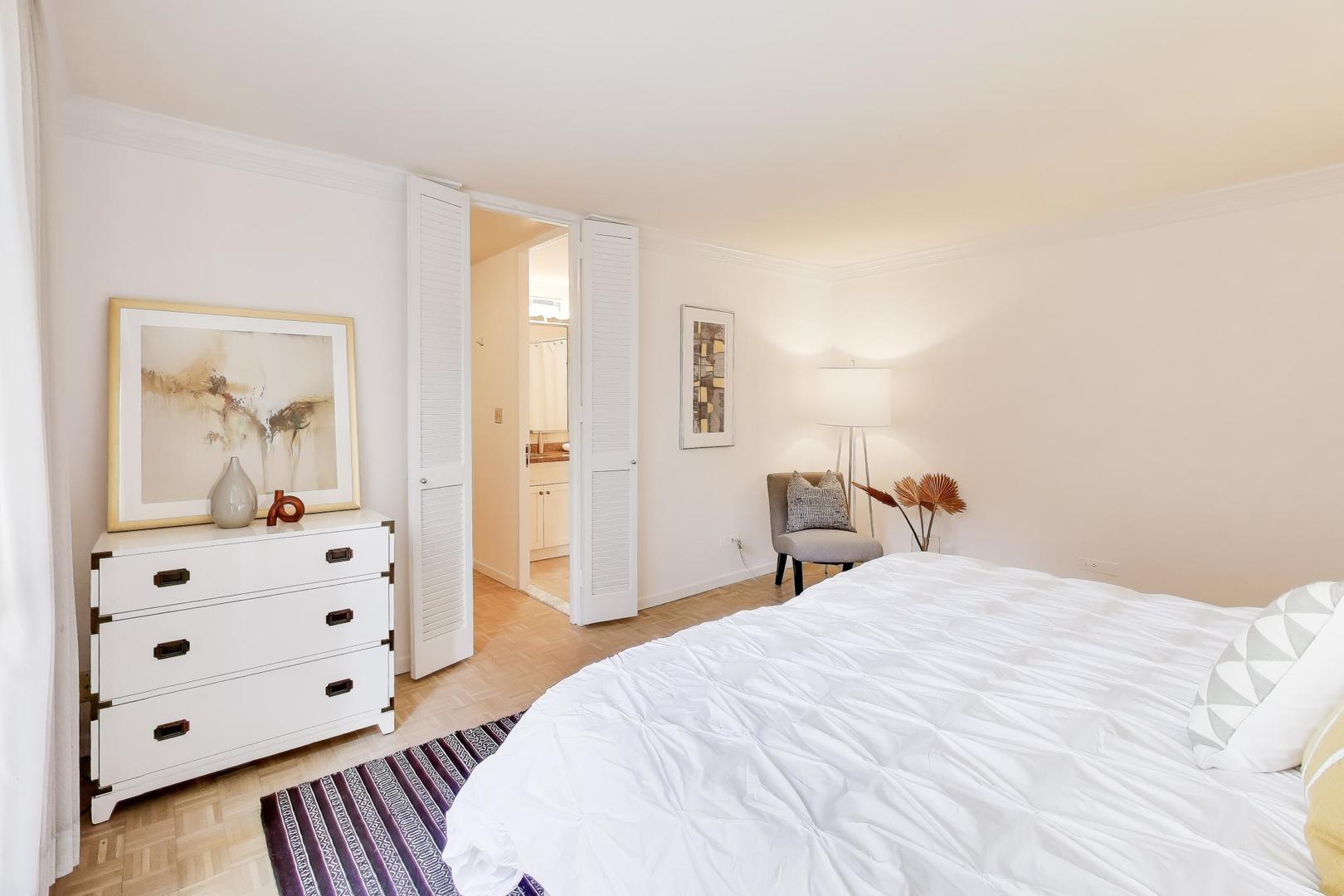 1310 North Ritchie Court, Unit 7B Chicago, IL 60610 - Photo 24 of 41