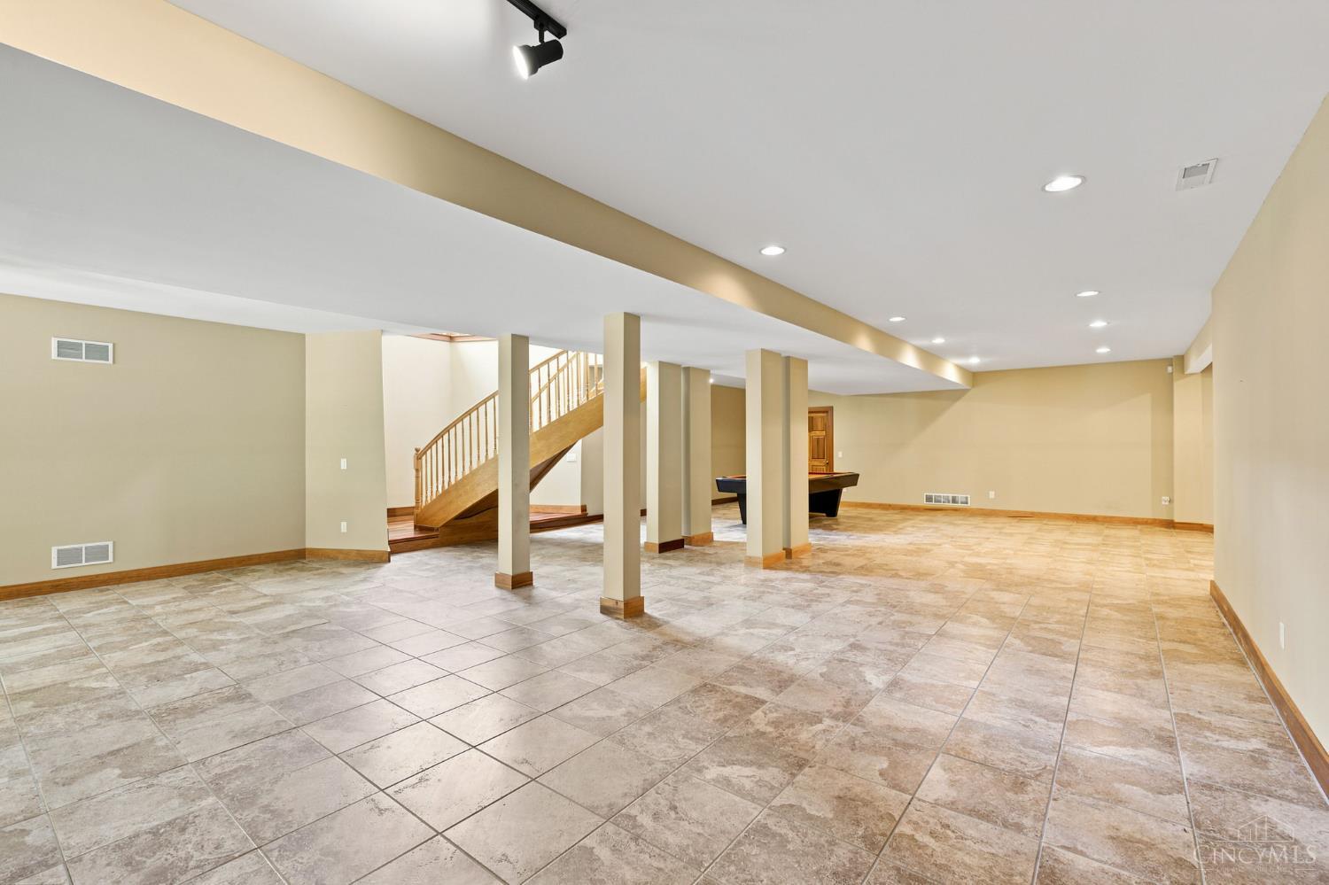 656 8 Mile Road Cincinnati, OH 45255 - Photo 63 of 99