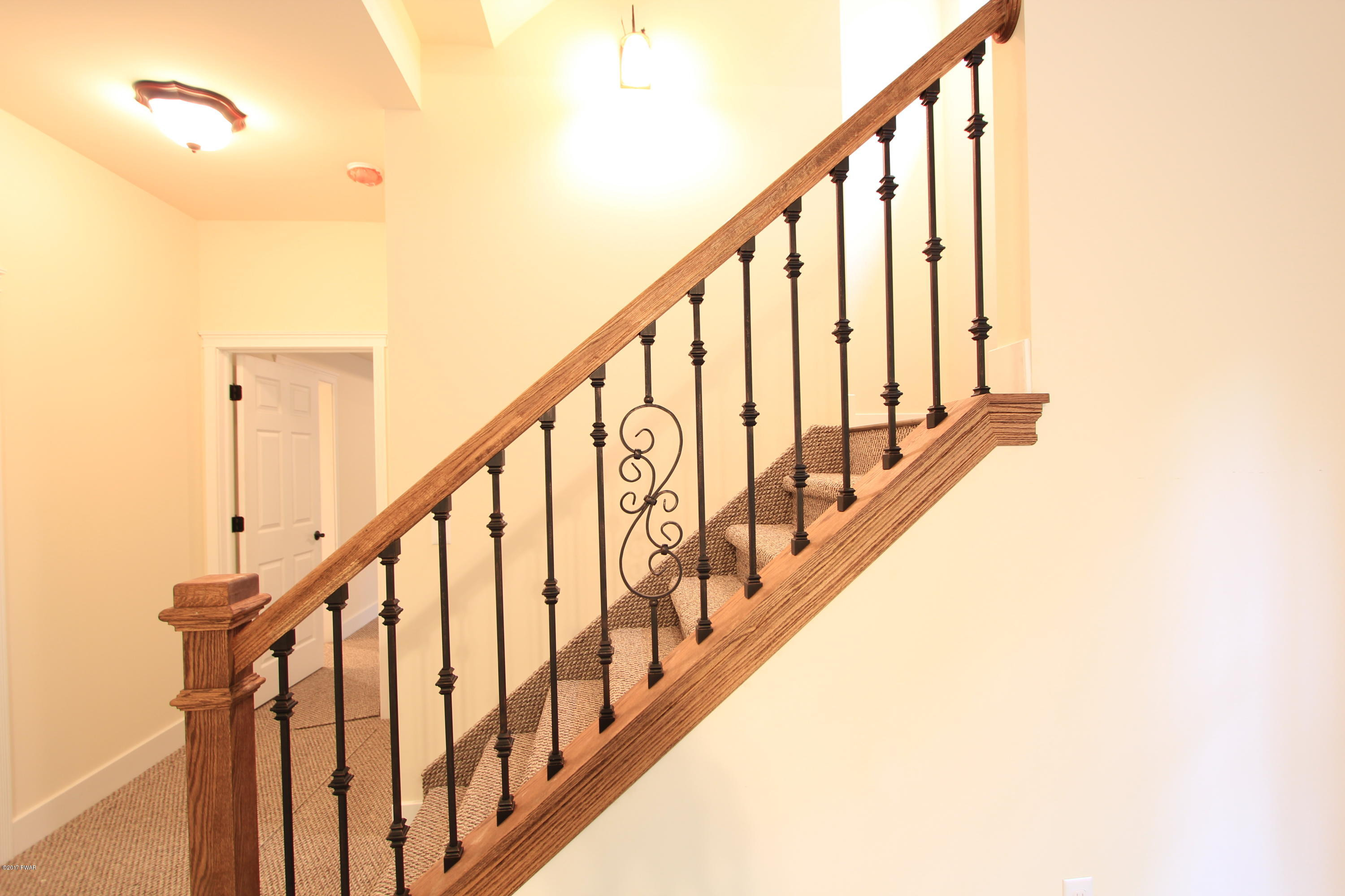 107 Eagle Rock Road Lackawaxen, PA 18435 - Photo 28 of 52