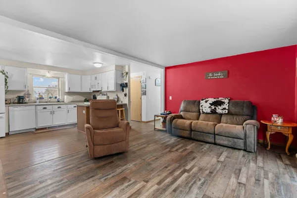 $259,900 | 21 Primrose Circle, Clintonville, WI 54929