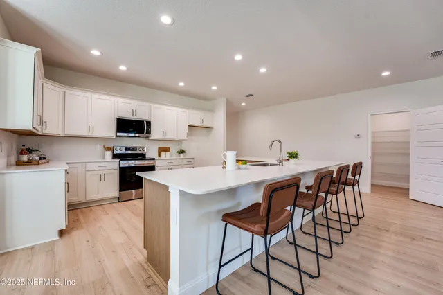 a view of a room with shelf