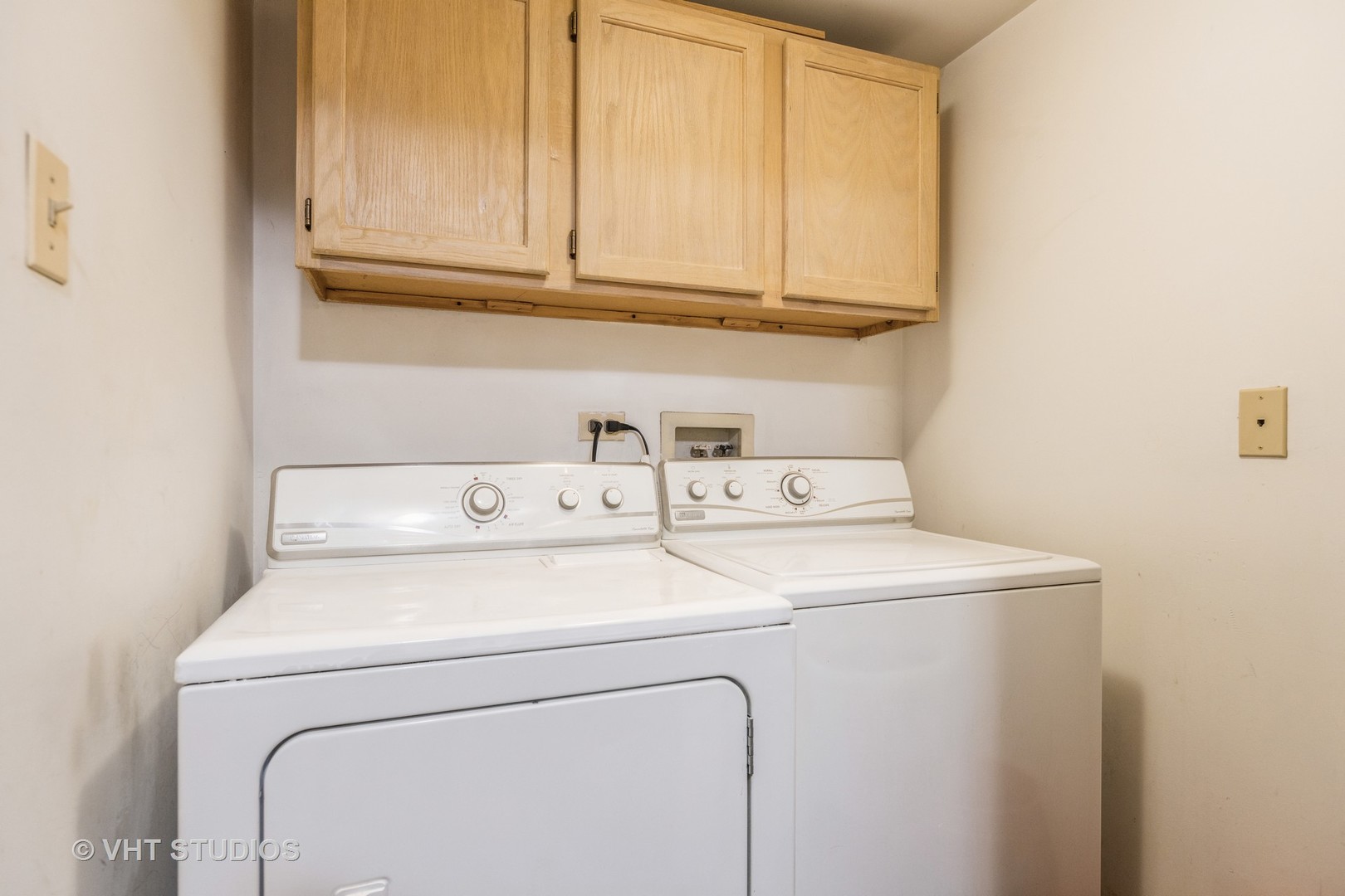 10288 SW Highway, Unit 1D Chicago Ridge, IL 60415 - Photo 11 of 12 a utility room with dryer and washer