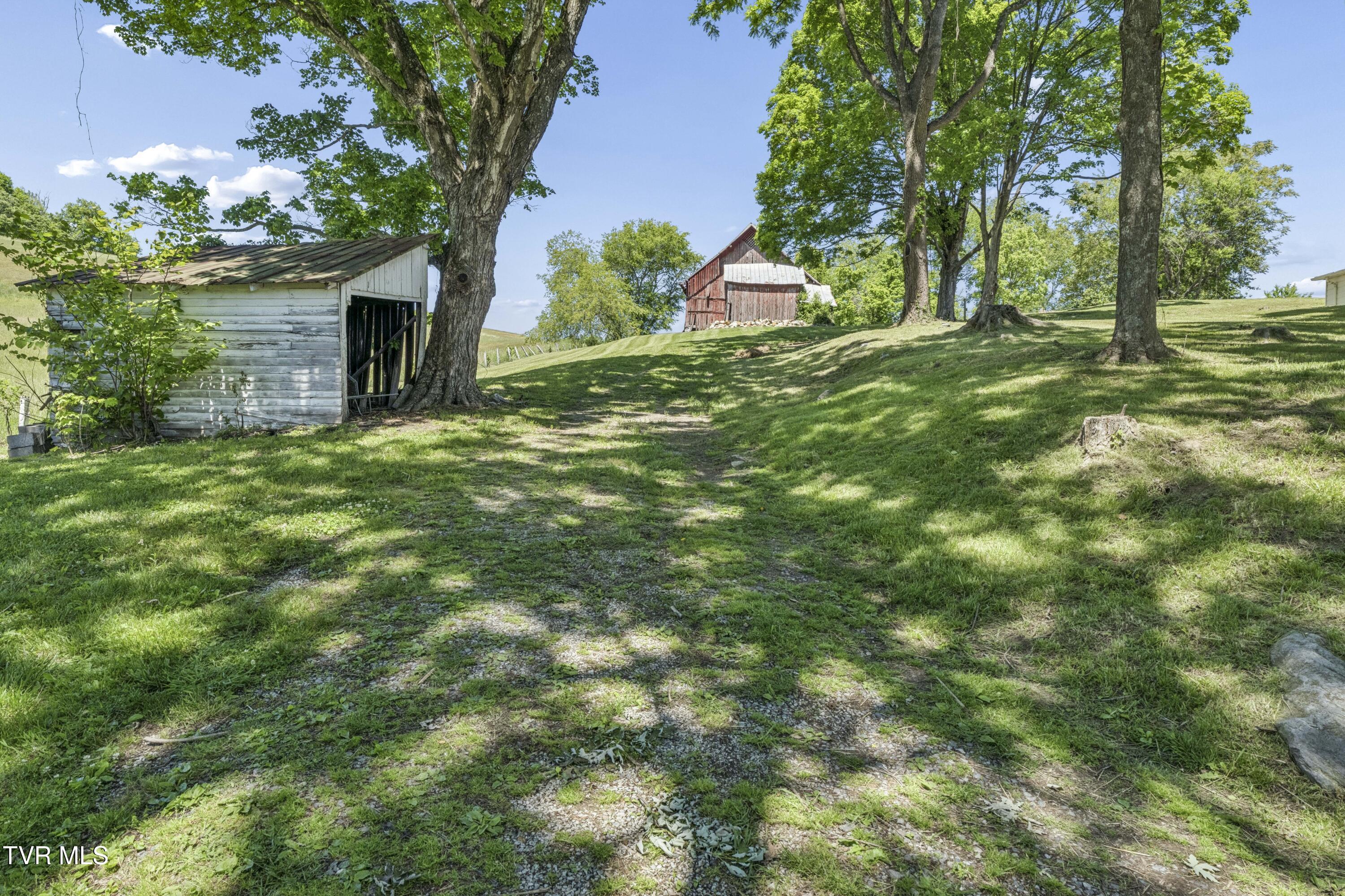 212 Highland Church Road Gray, TN 37615 - Photo 31 of 42 HighlandChurch--52