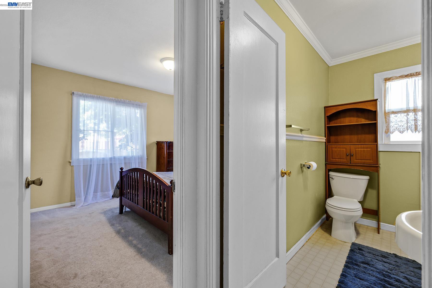 462 Hampton Road Hayward, CA 94541 - Photo 25 of 38 a bathroom with a sink toilet and shower