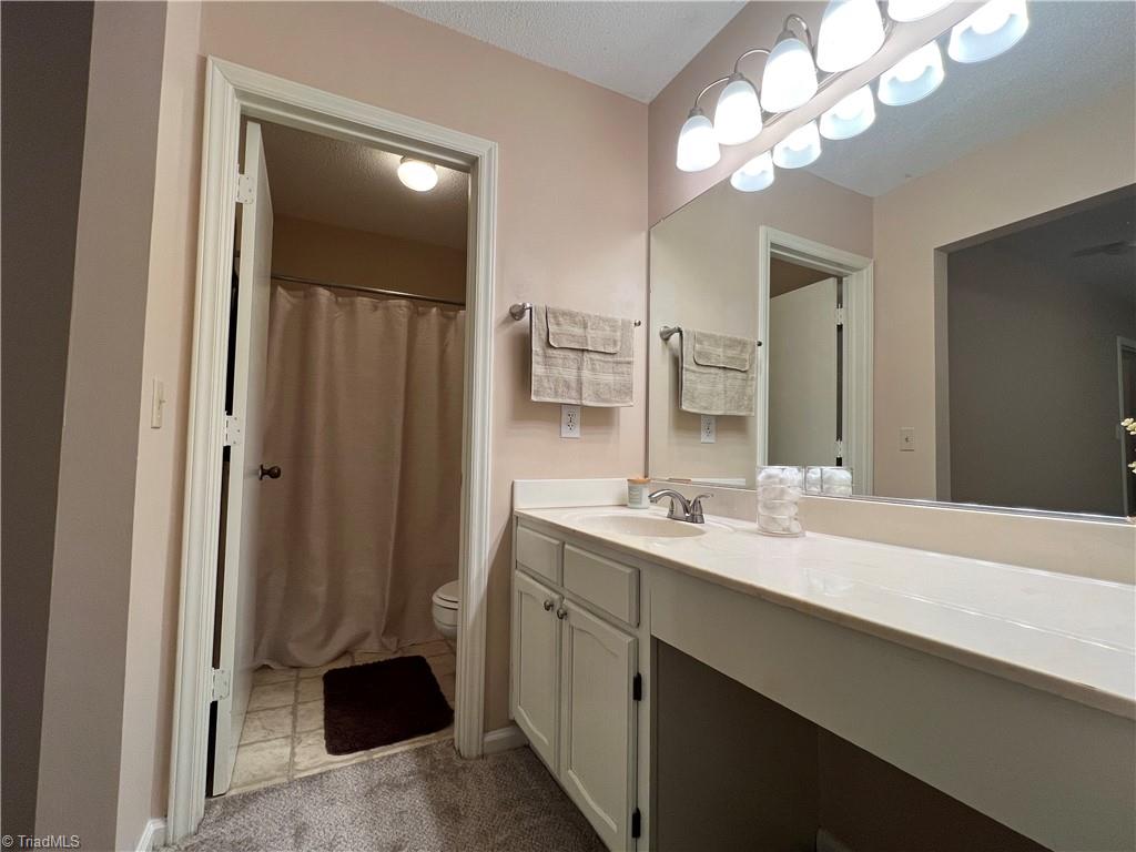 1407 Chestnut Drive, Unit C High Point, NC 27262 - Photo 16 of 22