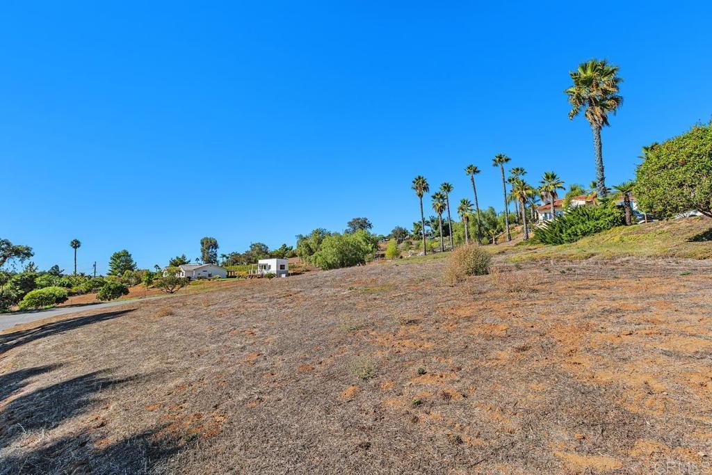3068 Southwind Lane Vista, CA 92084 - Photo 39 of 44 a view of a beach