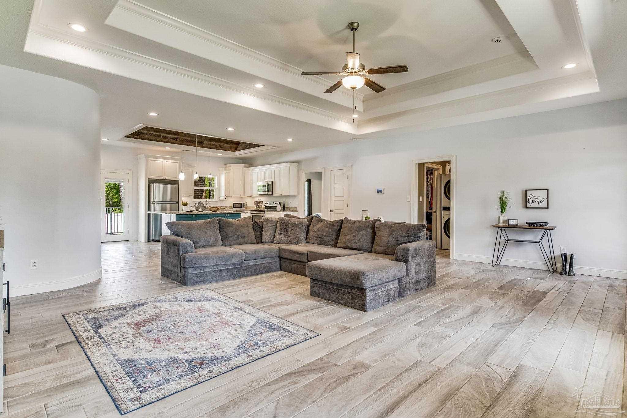 5604 Kailey Road Milton, FL 32583 - Photo 5 of 35 Gallery Image 5