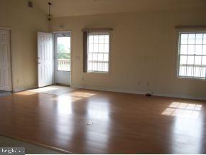 1074 Radio Road Tuckerton, NJ 08087 - Photo 5 of 11 Gallery Image 5